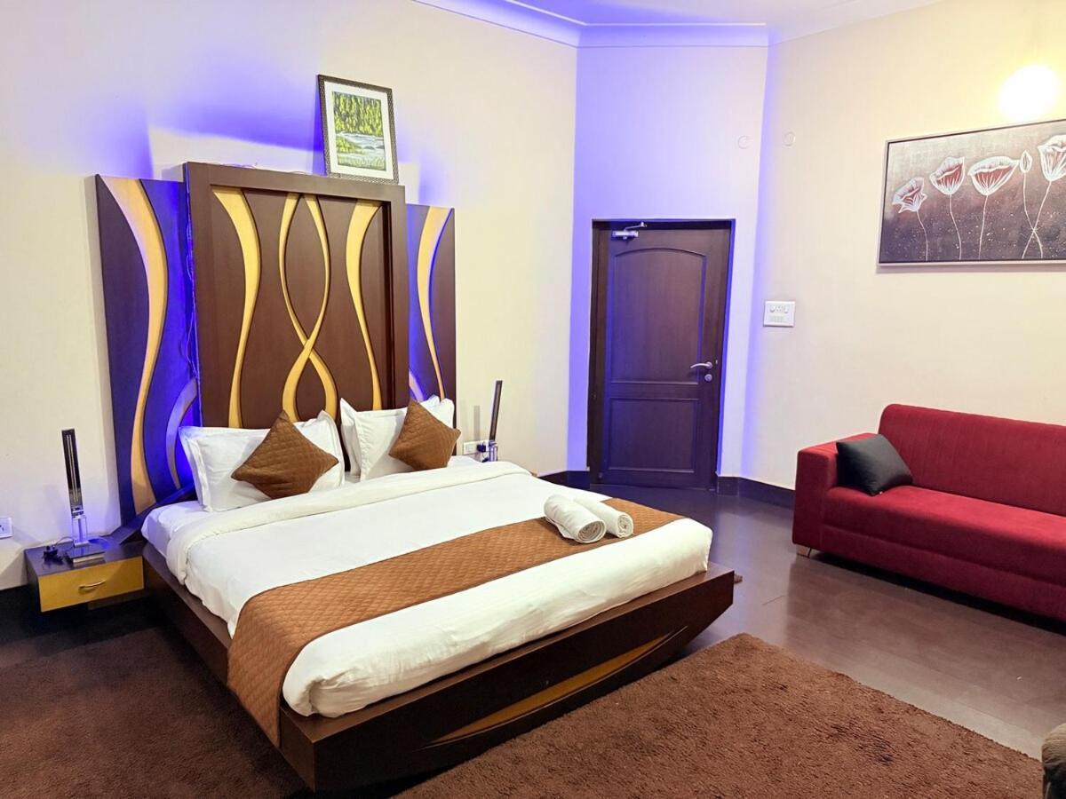 Palm Mansion By Palm Leisure Stays Jaipur Bagian luar foto